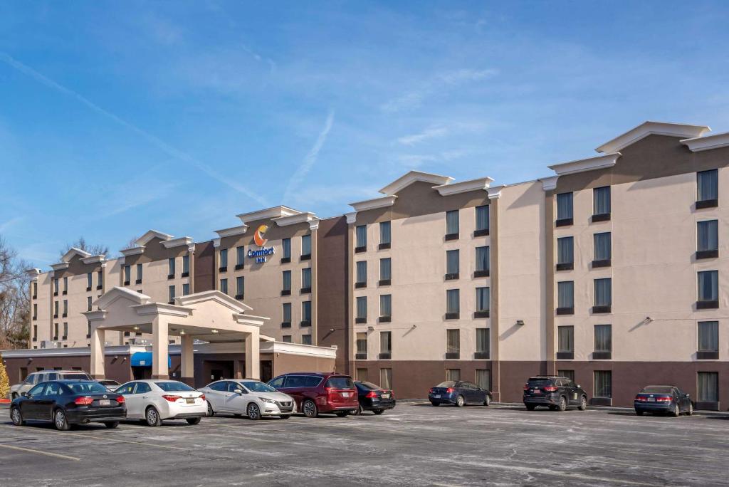 Comfort Inn Towson - main image