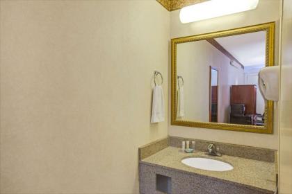 Travelodge by Wyndham Parsippany - image 3