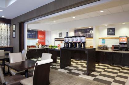 Hampton Inn Parsippany - image 7