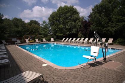 Holiday Inn Hotel & Suites Parsippany/Fairfield an IHG Hotel - image 8