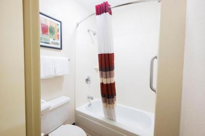 Red Roof Inn Parsippany - image 11