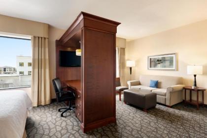 Hampton Inn and Suites Houston Pasadena - image 15