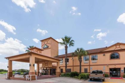 Hotel in Pasadena Texas