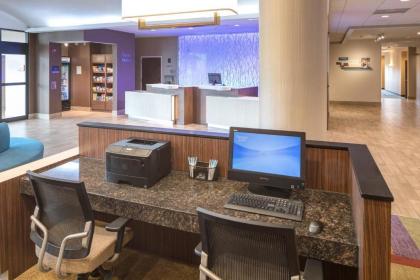 Fairfield Inn & Suites by Marriott Houston Pasadena - image 11