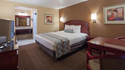 Best Western Pasadena Inn - image 14