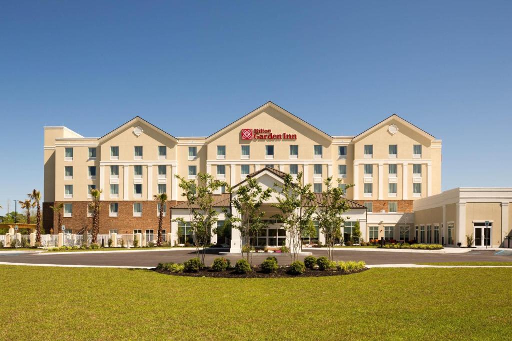 Hilton Garden Inn Pascagoula - main image