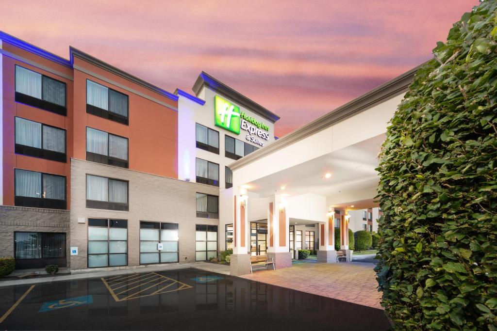 Holiday Inn Express Hotel & Suites Pasco-TriCities an IHG Hotel - main image