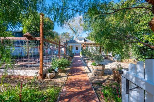 Downtown Paso Robles Oasis - image 2