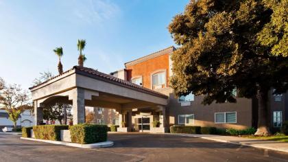 Best Western Plus Villa Del Lago Inn California