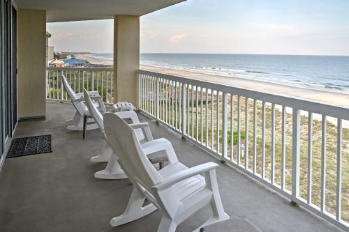 Oceanfront 3BR Litchfield by the Sea Cambridge 404 - main image