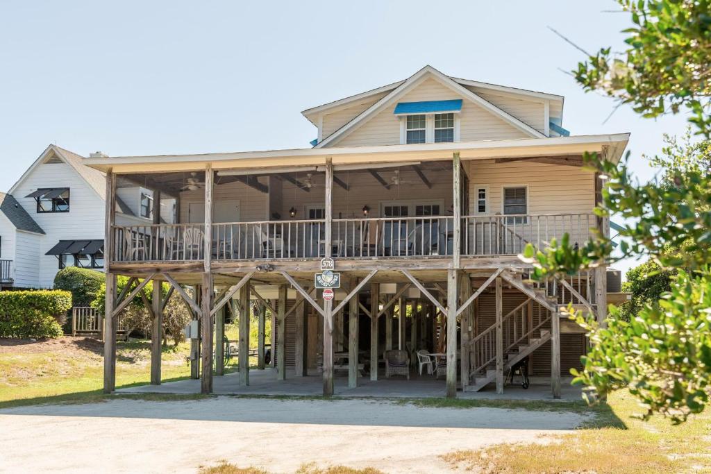 Belford 6BR3BA Oceanfront Beach House - main image