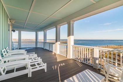 Paradise Point 7BR7BA Oceanfront Beach House - image 17