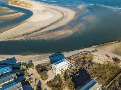 Paradise Point 7BR7BA Oceanfront Beach House - image 9