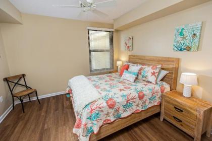 Captains Quarters D12 OV 3BR3BA wBalcony - image 17