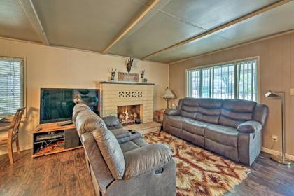 Updated Payson Retreat with Patio Grill and Yard - image 4