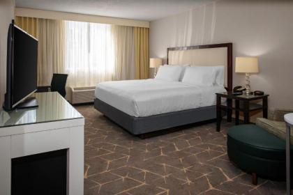 Holiday Inn & Suites Boston Peabody an IHG Hotel - image 3