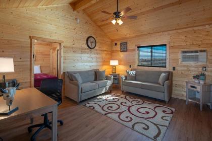 Cabins at Grand Canyon West - image 15