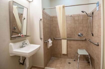 Microtel Inn & Suites by Wyndham Pearl River/Slidell - image 13