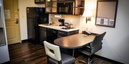 Candlewood Suites Pearl an IHG Hotel - image 3