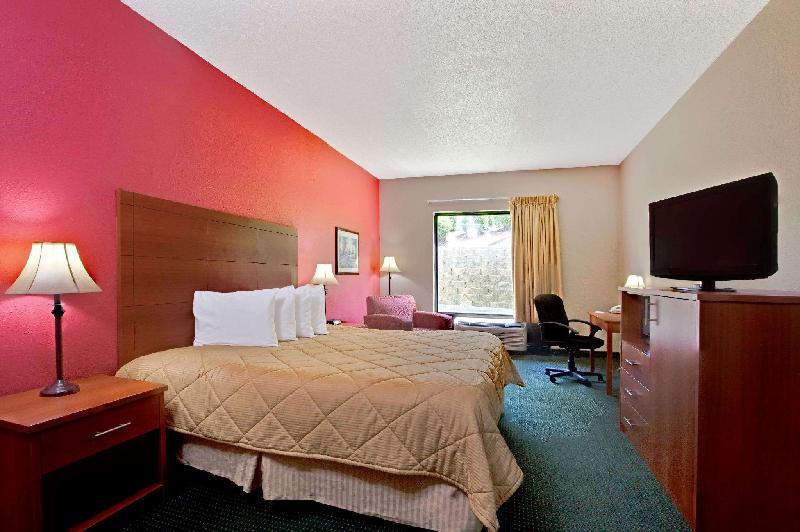 Ramada by Wyndham Pearl/Jackson Airport - image 5