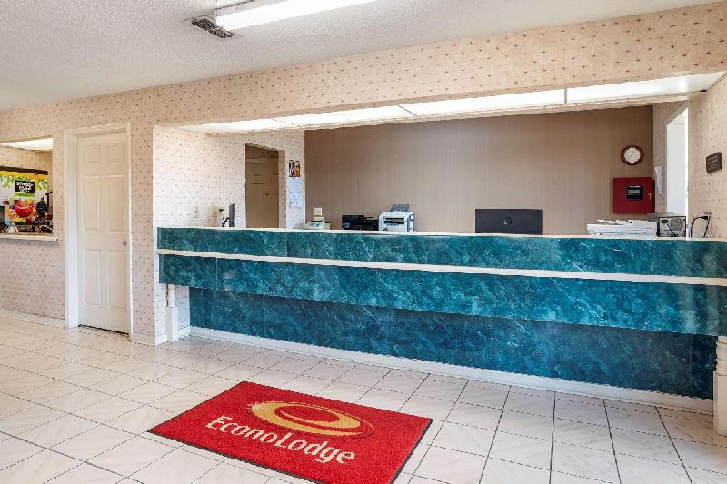 Econo Lodge Pearl - image 3