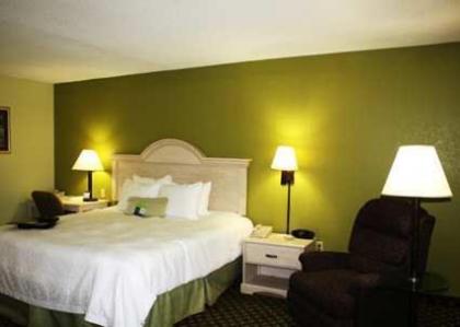 Hampton Inn Jackson Pearl Intrntl Airport - image 2