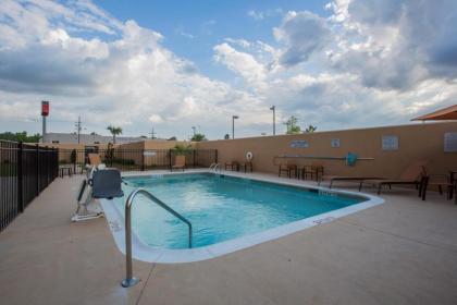 Courtyard by Marriott Jackson Airport/Pearl - image 13