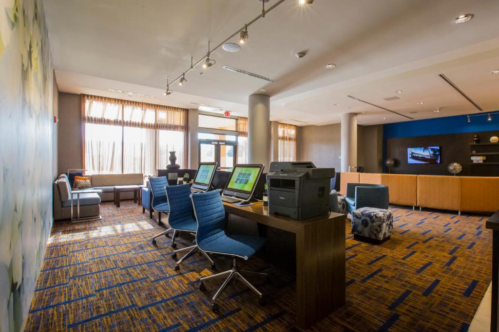 Courtyard by Marriott Jackson Airport/Pearl - image 5