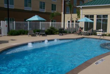 Hilton Garden Inn Houston-Pearland - image 10