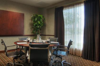 Hilton Garden Inn Houston-Pearland - image 14