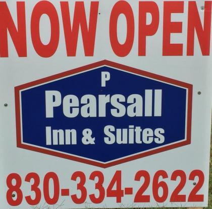 Pearsall Inn and Suites - image 9