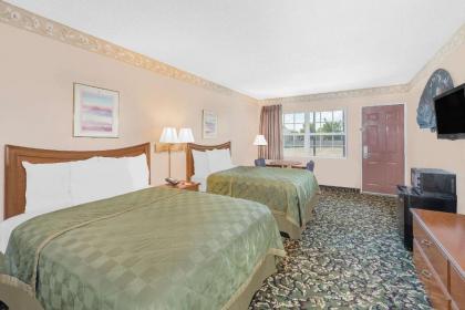 Knights Inn & Suites Pecos - image 13