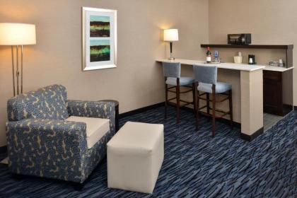 Holiday Inn Express & Suites Peekskill-Lower Hudson Valley an IHG Hotel - image 9