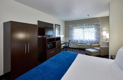 Holiday Inn Express & Suites Birmingham South - Pelham an IHG Hotel - image 13