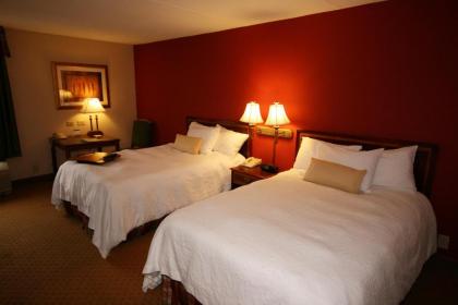 Hampton Inn Pennsville - image 6