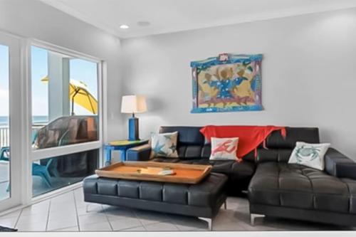 Big O Beach - White Sands Townhomes - main image