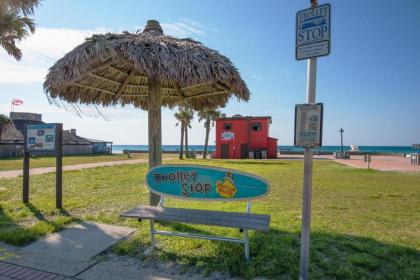 The Campbell Beach House - image 5