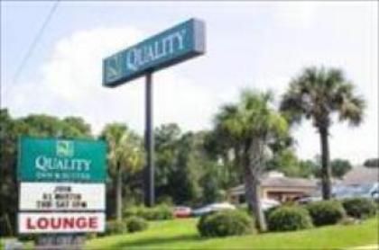 Quality Inn and Suites 7601 Scenic Highway