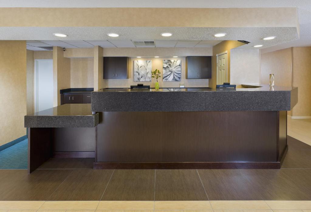 Residence Inn by Marriott Peoria - image 6