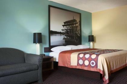 Super 8 by Wyndham Peoria - image 12