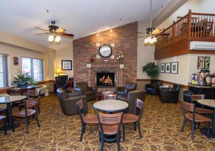 GrandStay Hotel  Suites Peoria Peoria Illinois