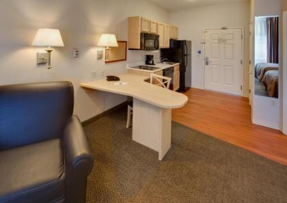 Candlewood Suites - Peoria at Grand Prairie an IHG Hotel - image 8