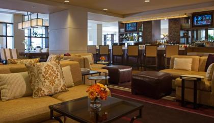 Peoria Marriott Pere Marquette - image 8