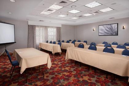 Hampton Inn Glendale-Peoria - image 15