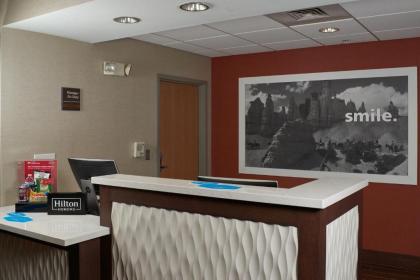 Hampton Inn Glendale-Peoria - image 18