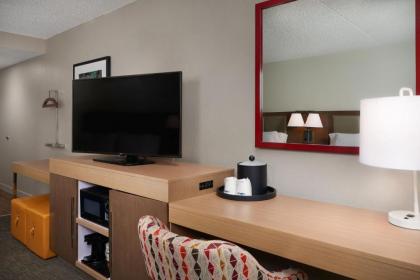 Hampton Inn Glendale-Peoria - image 2