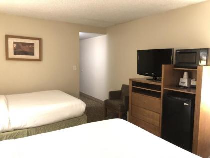 Days Hotel by Wyndham Peoria Glendale Area - image 15