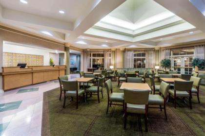 La Quinta by Wyndham Phoenix West Peoria - image 1