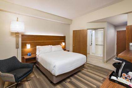 Holiday Inn Express Peoria North - Glendale an IHG Hotel - image 3