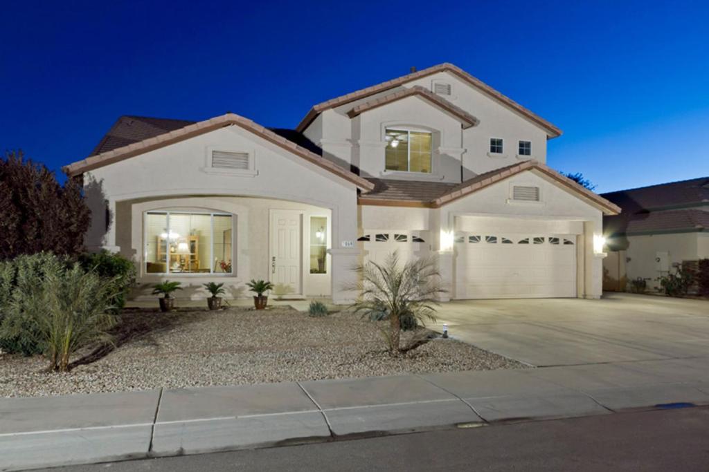 Peoria Desert Splendor 5 BR by Casago - main image